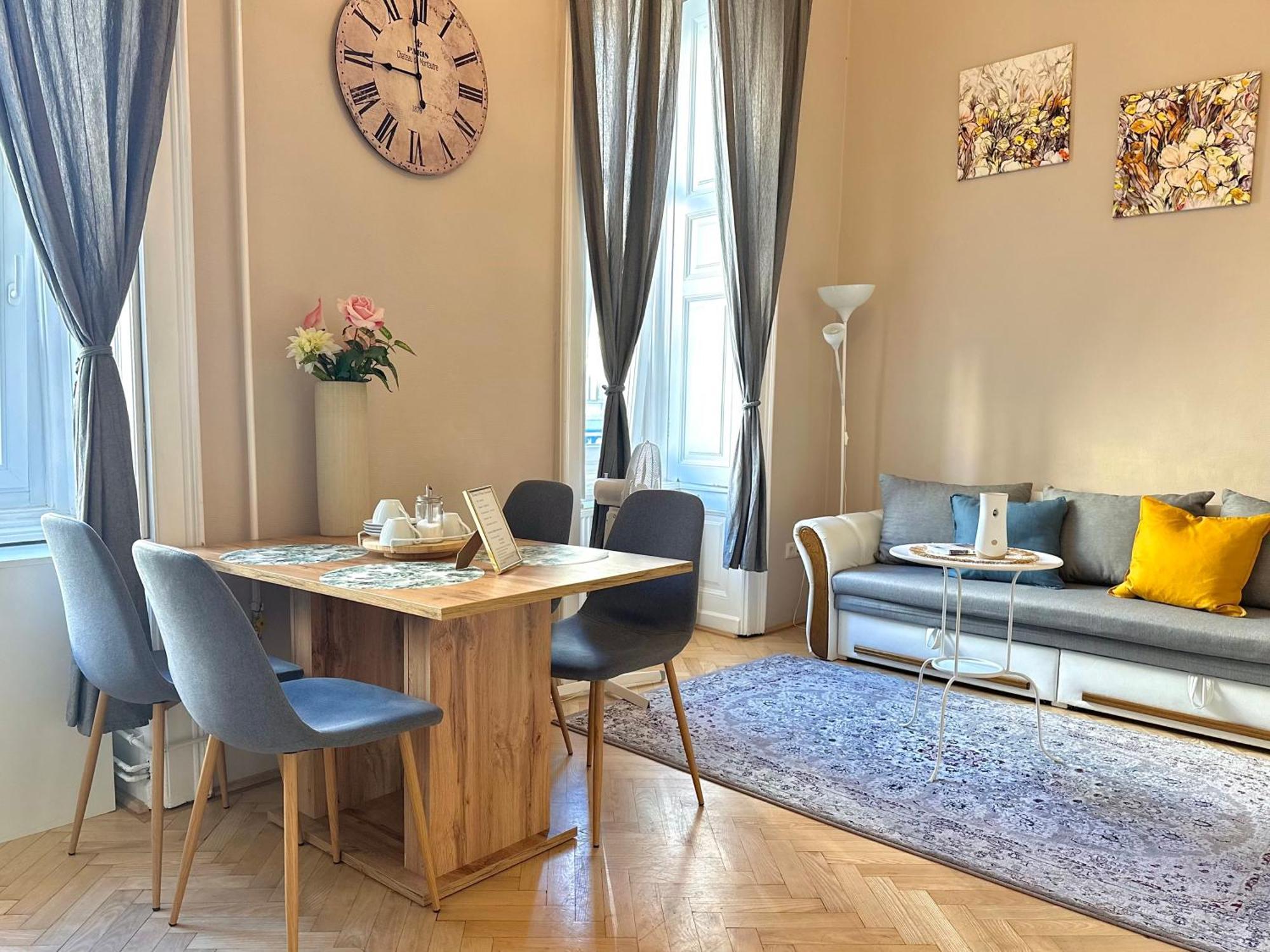 Budapest Palace Apartment - Palace District - Downtown Exterior foto